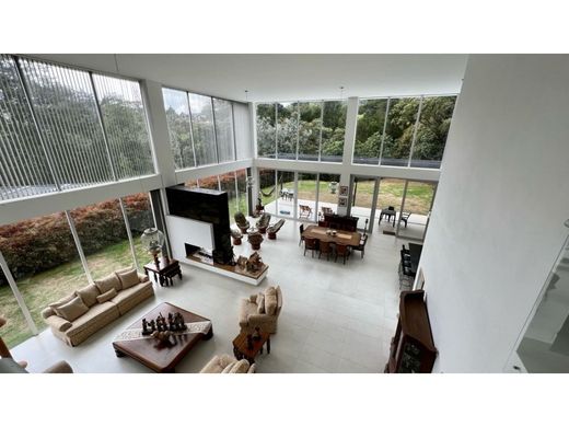 Luxus-Haus in Envigado, Departamento de Antioquia