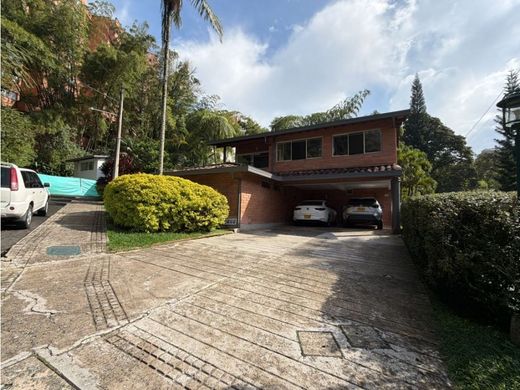 Εξοχική κατοικία σε Μεδεγίν, Medellín