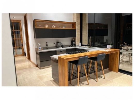 Rustico o casale a Retiro, Departamento de Antioquia