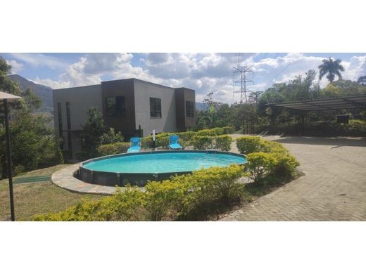 Сельский Дом, Копакабана, Copacabana