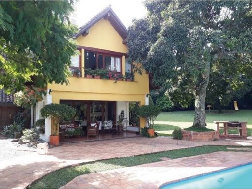 Country House for rent per month in Sabaneta