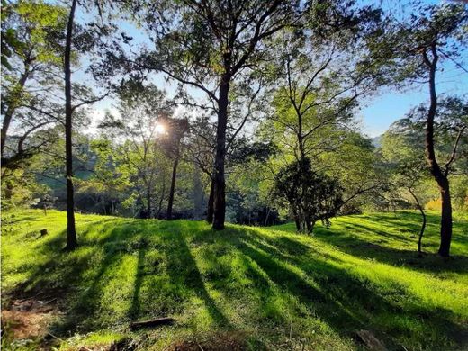 Terreno a Retiro, Departamento de Antioquia