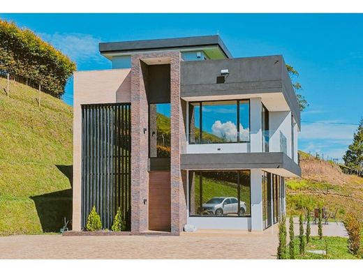 Köy evi Rionegro, Departamento de Antioquia