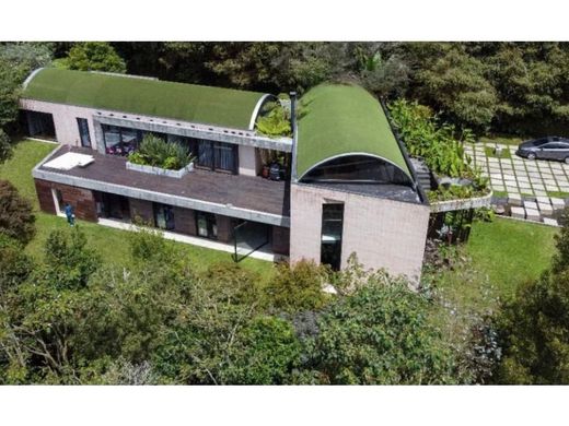 Casa de luxo - Envigado, Departamento de Antioquia