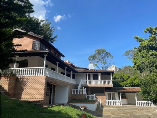 Luxe woning in Medellín, Departamento de Antioquia