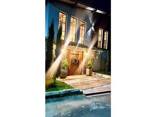 Lüks ev Envigado, Departamento de Antioquia