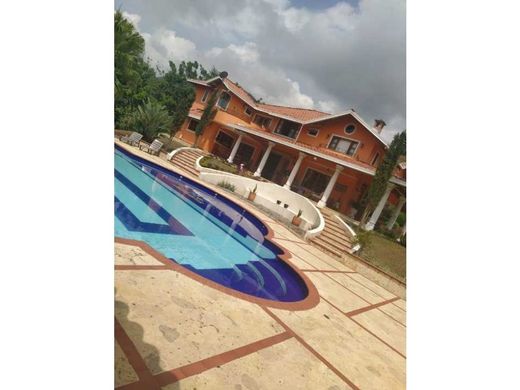 Quinta rústica - Copacabana, Departamento de Antioquia