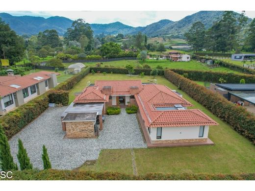 郊区住宅  Carmen de Viboral, El Carmen de Viboral