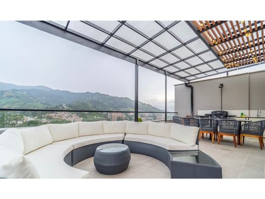 Apartment / Etagenwohnung in Envigado, Departamento de Antioquia