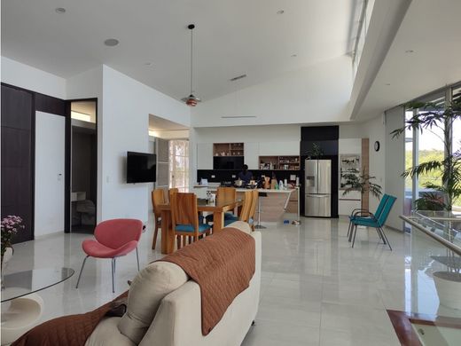 郊区住宅  Pereira, Departamento de Risaralda