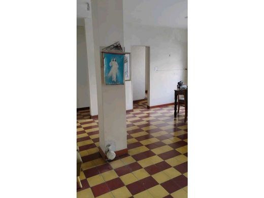 Casa de luxo - Envigado, Departamento de Antioquia