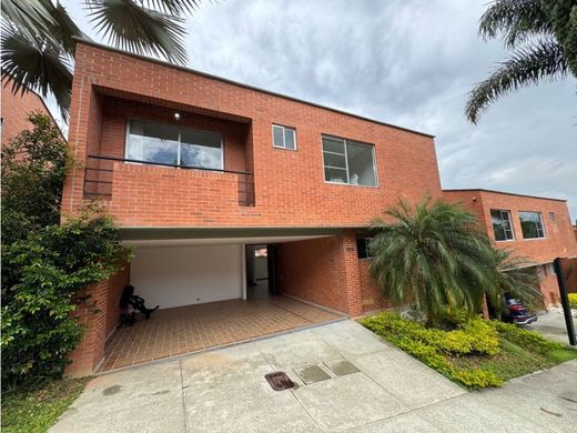 Envigado, Departamento de Antioquiaの高級住宅