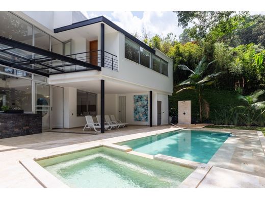 メデリン, Medellínの高級住宅