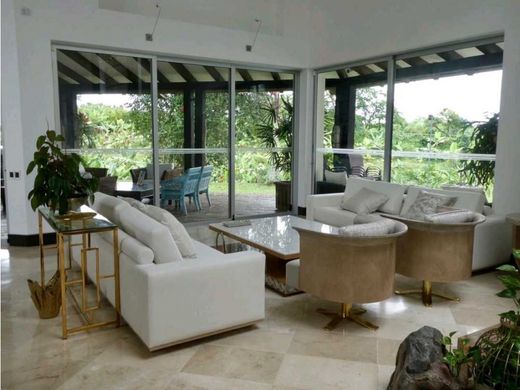 Country House in Armenia, Quindío Department