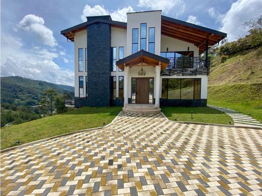 Casa de campo en Retiro, Departamento de Antioquia