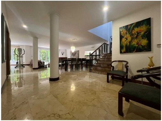 豪宅  麦德林, Medellín