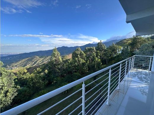 Köy evi Cali, Departamento del Valle del Cauca