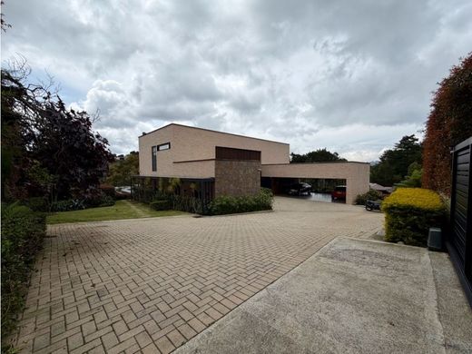 郊区住宅  麦德林, Medellín