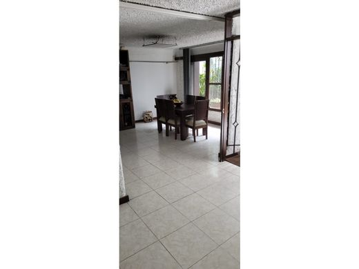 メデリン, Medellínの高級住宅