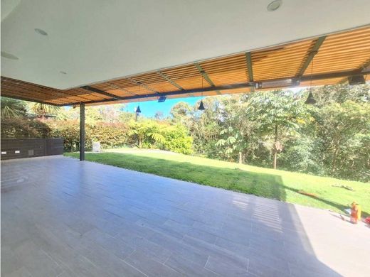 Πολυτελή κατοικία σε Envigado, Departamento de Antioquia