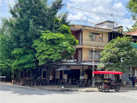 Wohnkomplexe in Medellín, Departamento de Antioquia