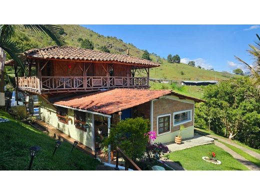 Rustykalny lub Wiejski w Medellín, Departamento de Antioquia