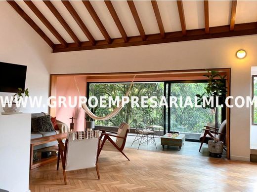 メデリン, Medellínのアパートメント