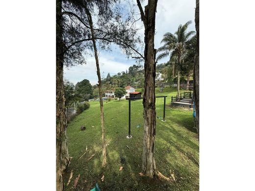 Πολυτελή κατοικία σε Μεδεγίν, Medellín