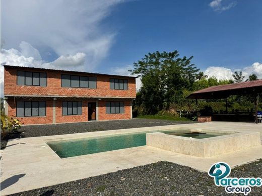 Pereira, Departamento de Risaraldaのカントリー風またはファームハウス