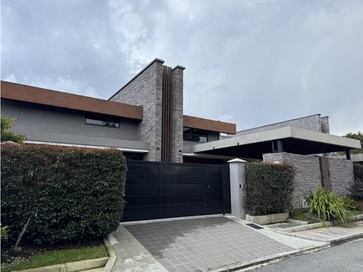 Köy evi Rionegro, Departamento de Antioquia
