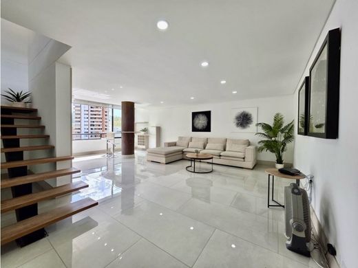 펜트하우스 / 메데인, Medellín