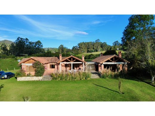 Quinta rústica - Sesquilé, Departamento de Cundinamarca