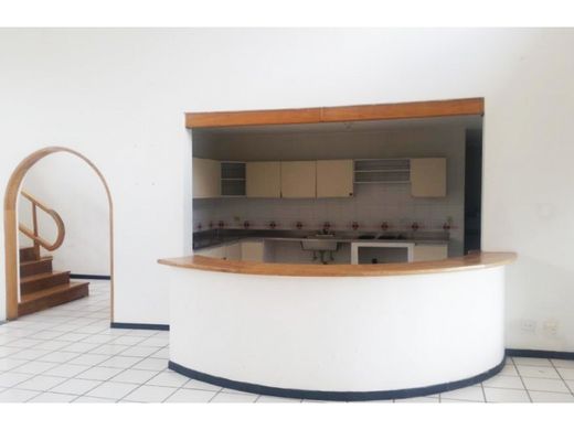 豪宅  麦德林, Medellín