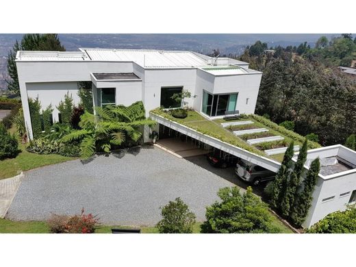 호화 저택 / 메데인, Medellín