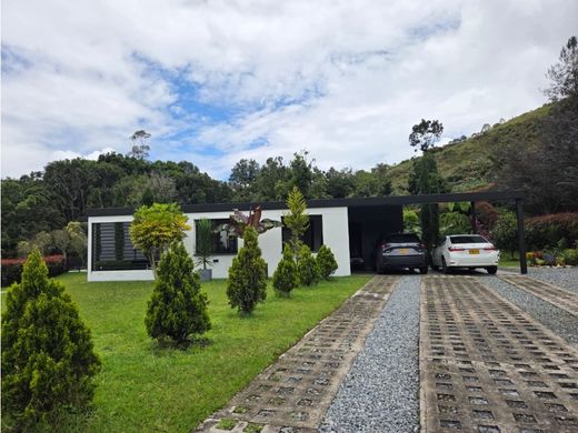 Farmhouse in Retiro, Departamento de Antioquia