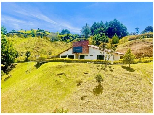 Luksusowy dom w Retiro, Departamento de Antioquia