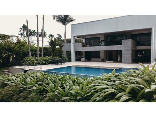 郊区住宅  Pereira, Departamento de Risaralda