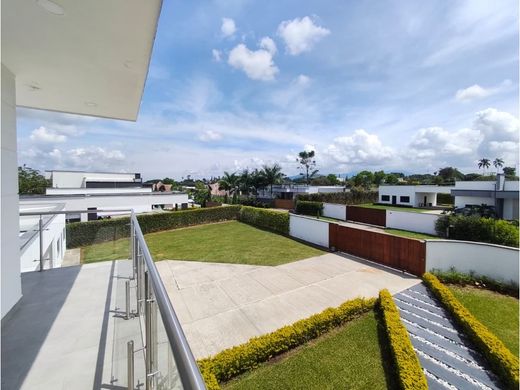 Загородный Дом, Перейра, Pereira