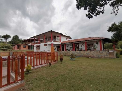 ‏בתים כפריים או חוות ב  Manizales, Departamento de Caldas