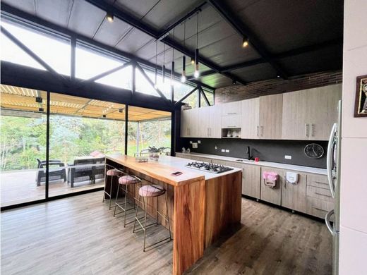 Lüks ev Envigado, Departamento de Antioquia