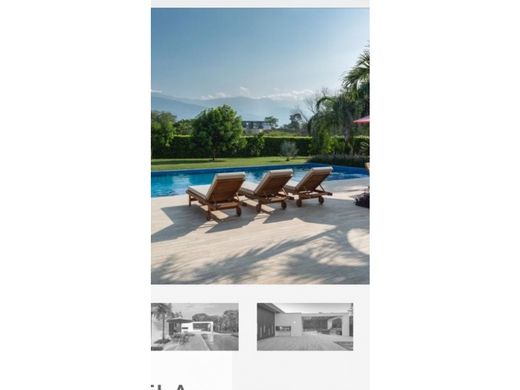 Ferme à Medellín, Departamento de Antioquia