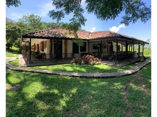 Rustik ya da çiftlik Amagá, Departamento de Antioquia