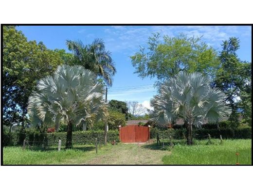 Farmhouse in Villavicencio, Departamento del Meta