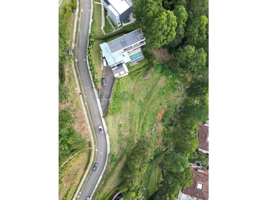 Αγροτεμάχιο σε Μεδεγίν, Medellín