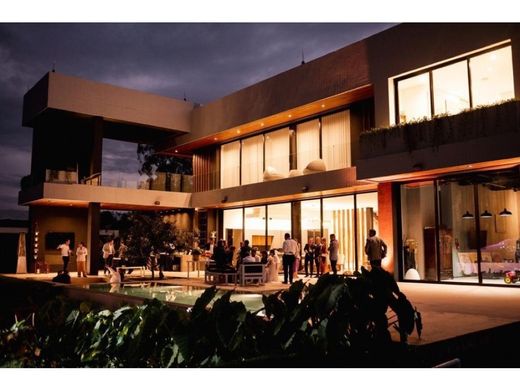 Köy evi Rionegro, Departamento de Antioquia