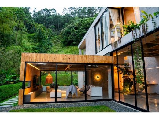 호화 저택 / Envigado, Departamento de Antioquia