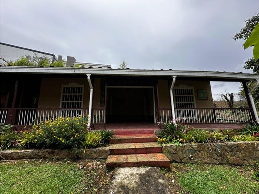 Ρουστίκ ή αγροικία σε Guarne, Departamento de Antioquia