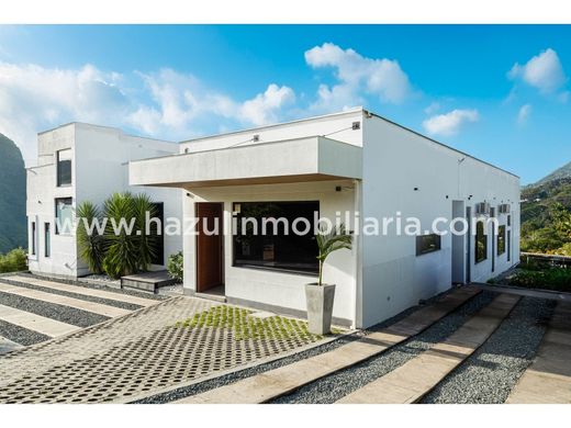 Farmhouse in Palestina, Departamento de Caldas
