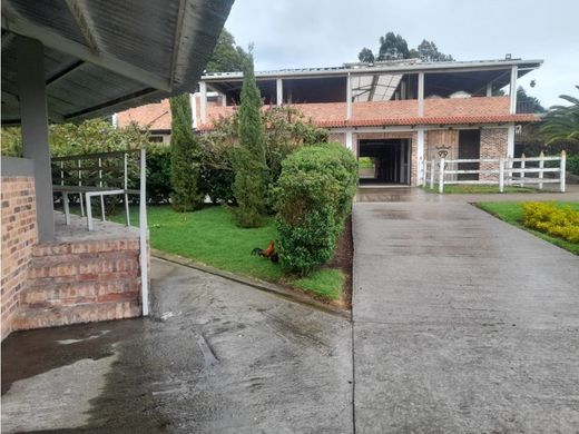 El Rosal, Departamento de Cundinamarcaのカントリー風またはファームハウス