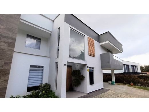 Πολυτελή κατοικία σε Sabaneta, La Estrella